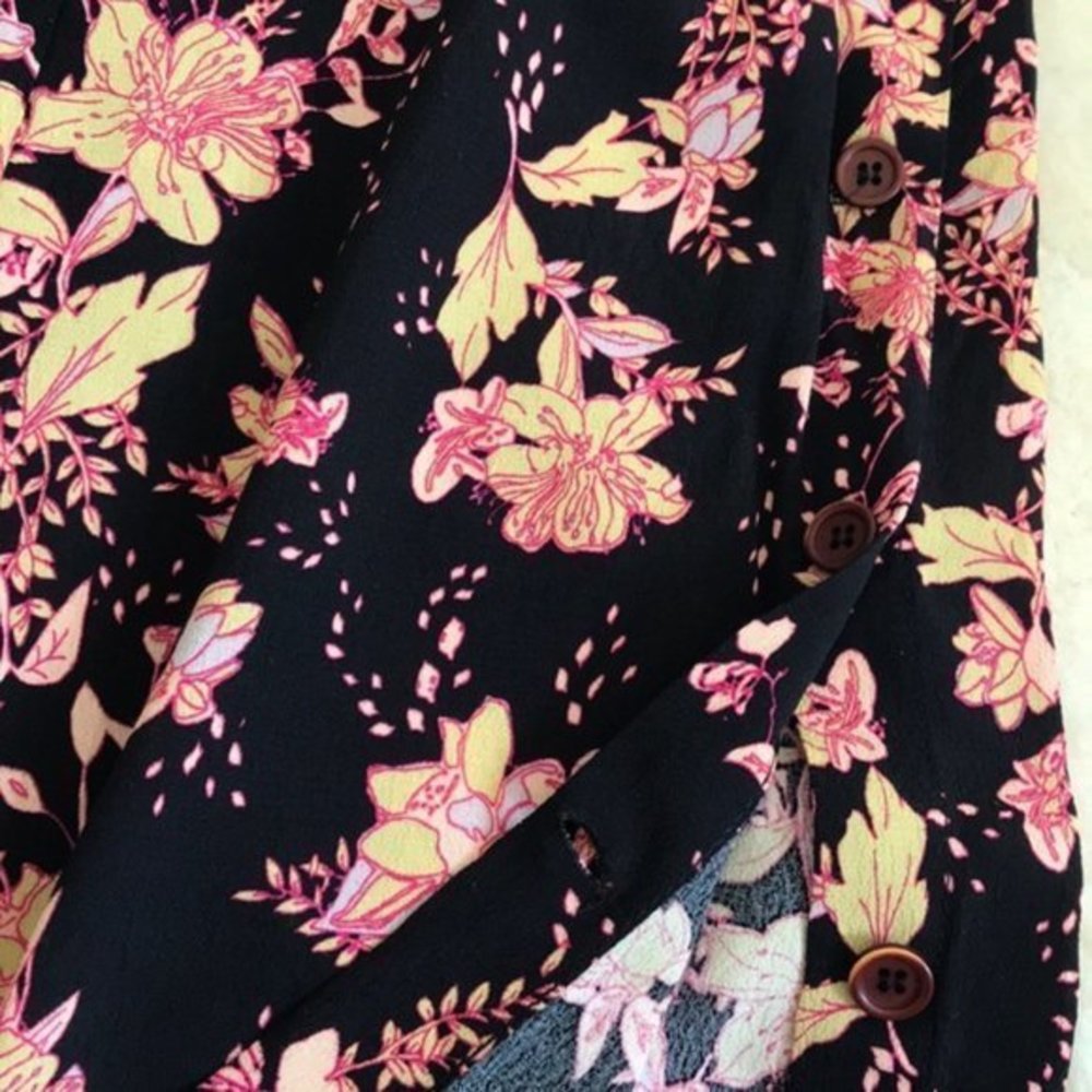 Free People Retro Love Midi Skirt. - Picture 5 of 7